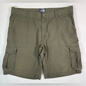 THE NORTH FACE Mens Cargo Shorts 40 Olive Green Utility Hiking Outdoor Workwear